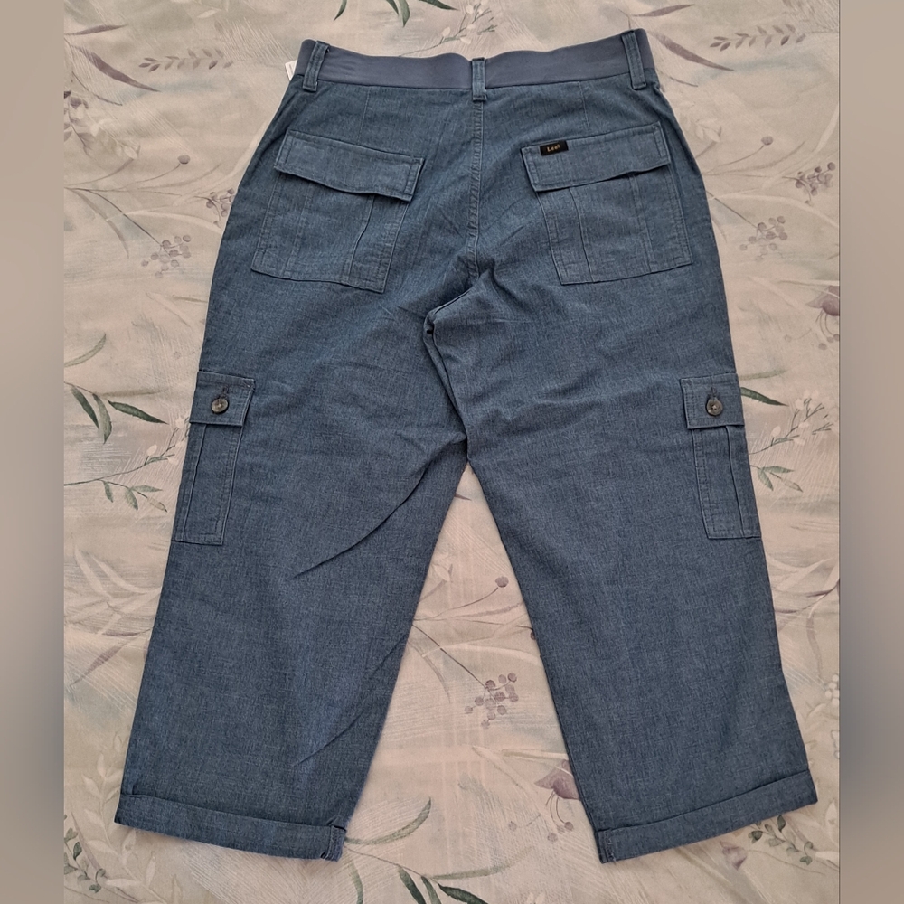 Lee Womens Blue Cargo Capri Pants Size 4 - Picture 9 of 9